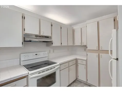 5054 Foothills Drive Lake Oswego OR 97034