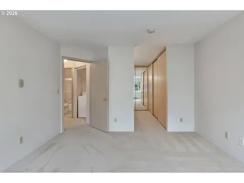 5054 Foothills Drive Lake Oswego OR 97034