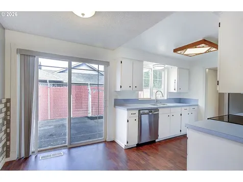 12607 SE 11th Street Vancouver WA 98683