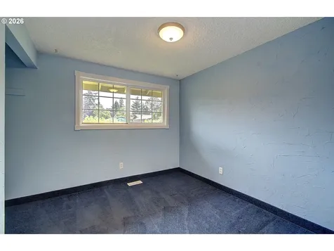 12607 SE 11th Street Vancouver WA 98683