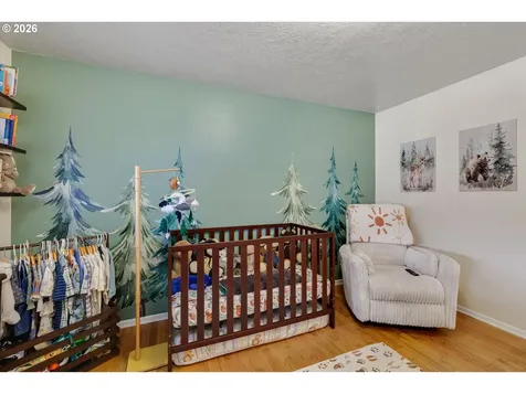 1173 SE Elm Street Hillsboro OR 97123