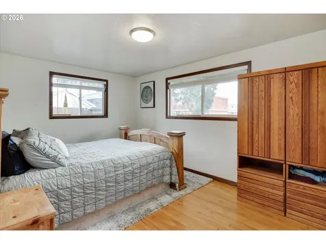 1173 SE Elm Street Hillsboro OR 97123