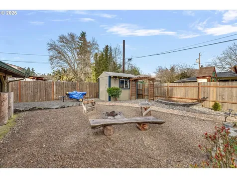 1173 SE Elm Street Hillsboro OR 97123