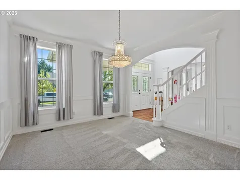 211 W Hazelnut Drive Newberg OR 97132