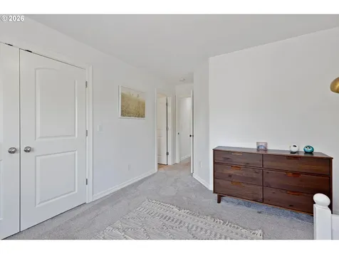 211 W Hazelnut Drive Newberg OR 97132