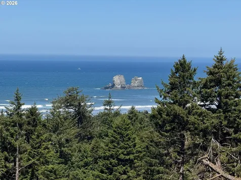 16500 N Highway 101 Rockaway Beach OR 97136