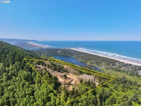 16500 N Highway 101 Rockaway Beach OR 97136