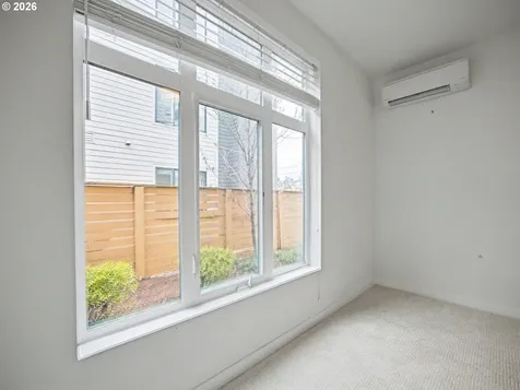 425 NE Bryant Street Portland OR 97211