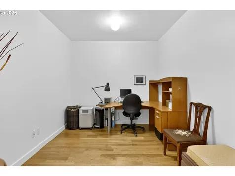 949 NW Overton Street Portland OR 97209