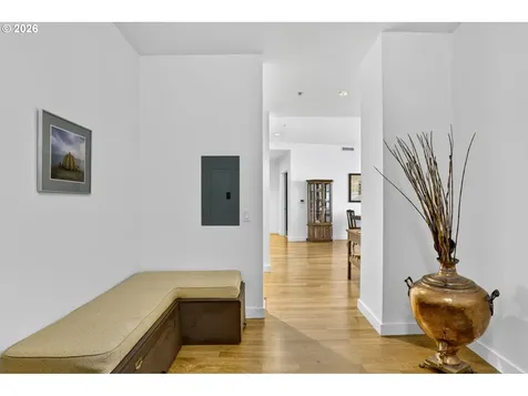 949 NW Overton Street Portland OR 97209