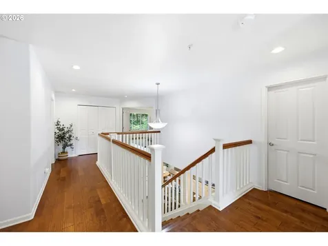 1639 SW Joshua Street Portland OR 97219