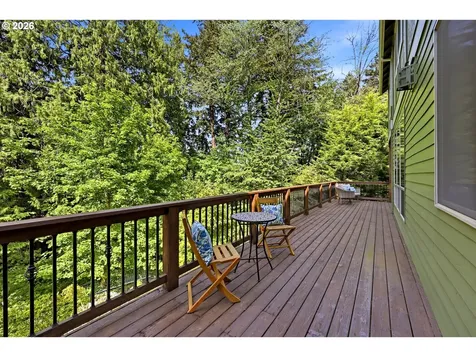 1639 SW Joshua Street Portland OR 97219