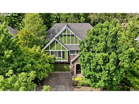 1639 SW Joshua Street Portland OR 97219