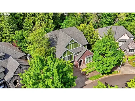 1639 SW Joshua Street Portland OR 97219