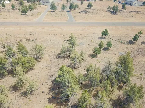 13578 SW Winchester Lane Culver OR 97734