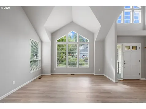 11224 SW Pintail Loop Beaverton OR 97007