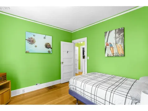3914 SE Ivon Street Portland OR 97202