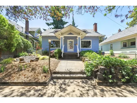 3914 SE Ivon Street Portland OR 97202