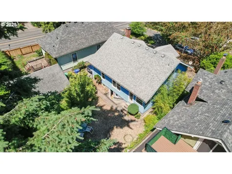 3914 SE Ivon Street Portland OR 97202