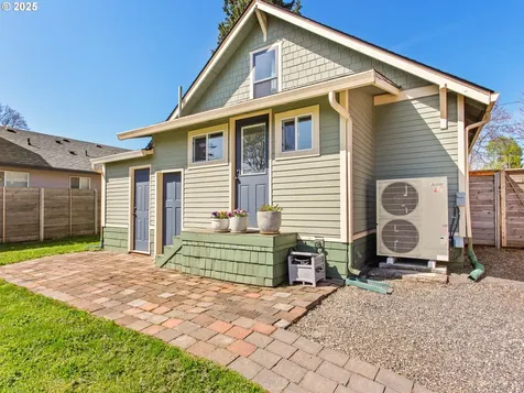 3213 P Street Vancouver WA 98663