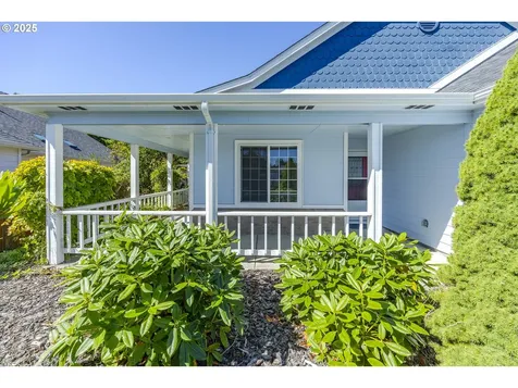 63 Spyglass Lane Florence OR 97439