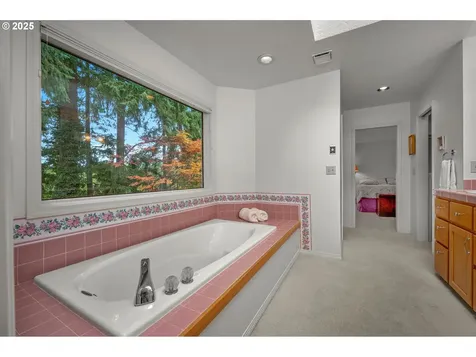 7079 SW Arranmore Way Portland OR 97223