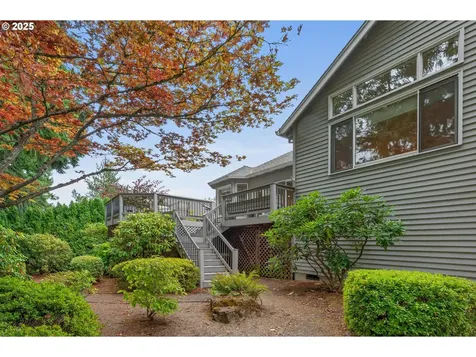 7079 SW Arranmore Way Portland OR 97223