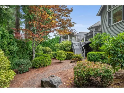 7079 SW Arranmore Way Portland OR 97223