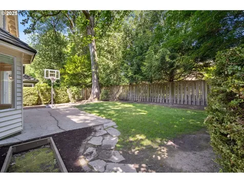 5189 Coventry Court Lake Oswego OR 97035