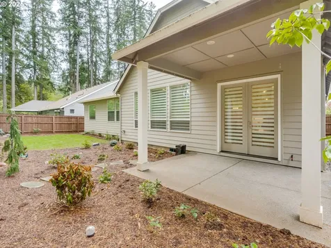 17613 NE 75th Circle Vancouver WA 98682