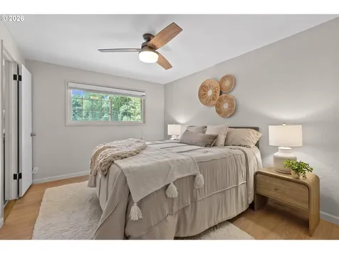 2211 SW Marigold Street Portland OR 97219