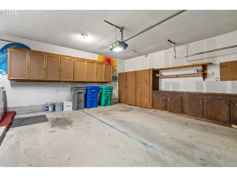 2211 SW Marigold Street Portland OR 97219