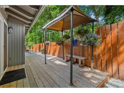 2211 SW Marigold Street Portland OR 97219