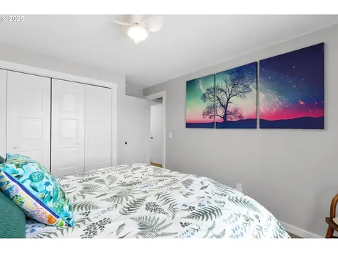 1769 NE Todd Street Roseburg OR 97470