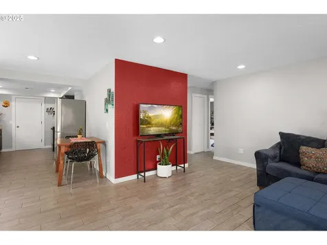 1769 NE Todd Street Roseburg OR 97470