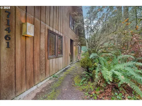 71461 Fishhawk Road Clatskanie OR 97016