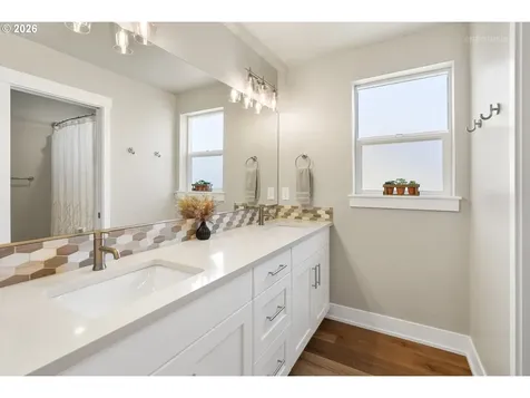 4463 SE 62nd Avenue Hillsboro OR 97123