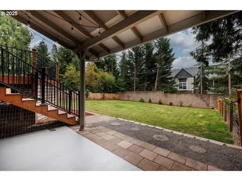 10410 SW Washington Street Portland OR 97225