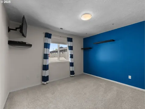 15262 Penny Avenue Sandy OR 97055