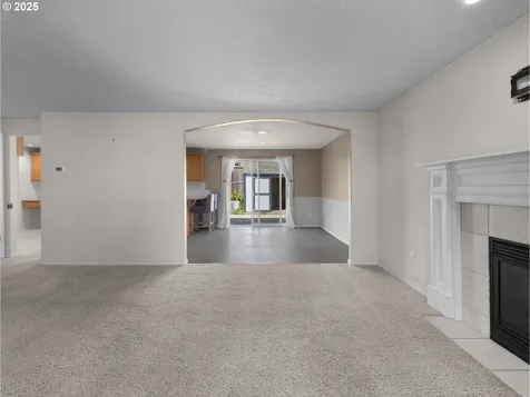 15262 Penny Avenue Sandy OR 97055