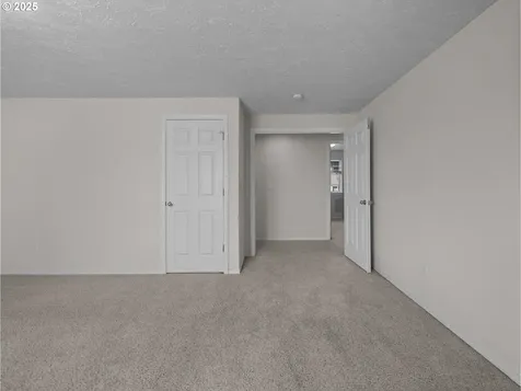15262 Penny Avenue Sandy OR 97055