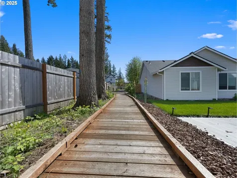 15262 Penny Avenue Sandy OR 97055