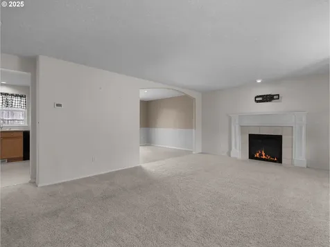 15262 Penny Avenue Sandy OR 97055