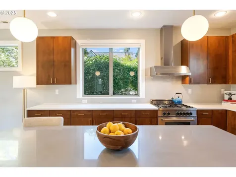 648 SE 46th Avenue Portland OR 97215