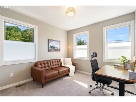 648 SE 46th Avenue Portland OR 97215