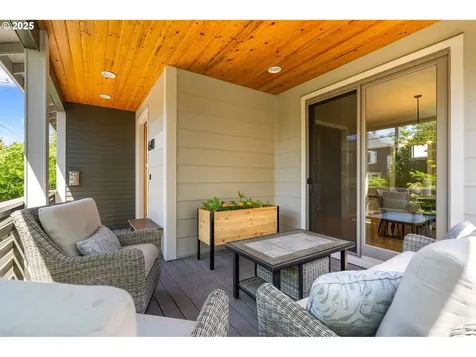 648 SE 46th Avenue Portland OR 97215