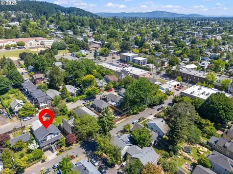648 SE 46th Avenue Portland OR 97215