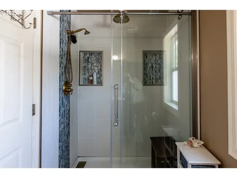 4364 Fox Hollow Road Eugene OR 97405