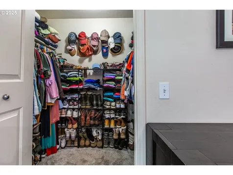4364 Fox Hollow Road Eugene OR 97405