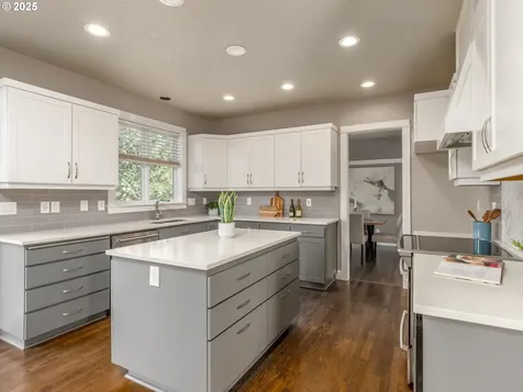 22184 SW Fisk Terrace Sherwood OR 97140